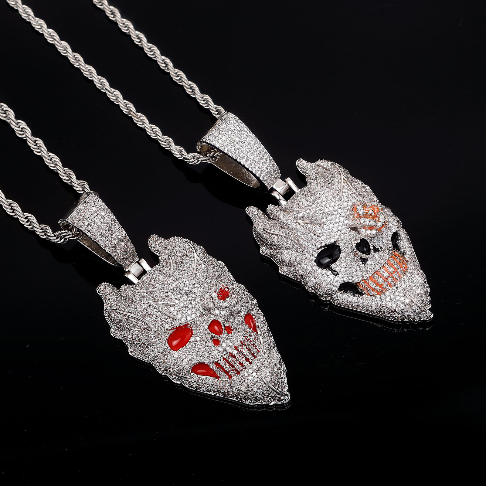 Fashion Street Singapore - Collier Pendentif Tête de Diable Plaqué