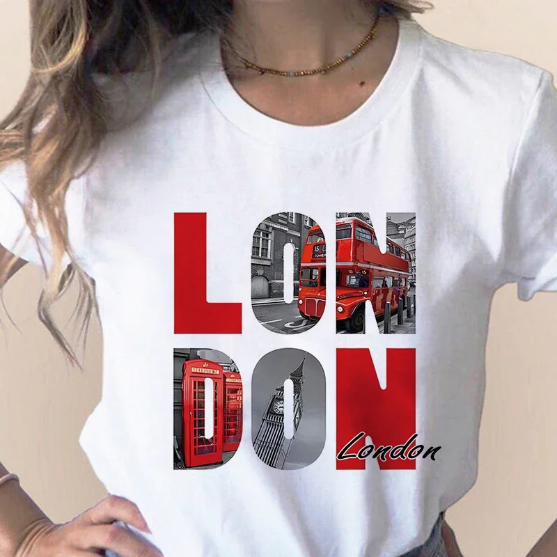 Street Fashion In Paris - Mode ville imprimé T-shirt Paris Londres