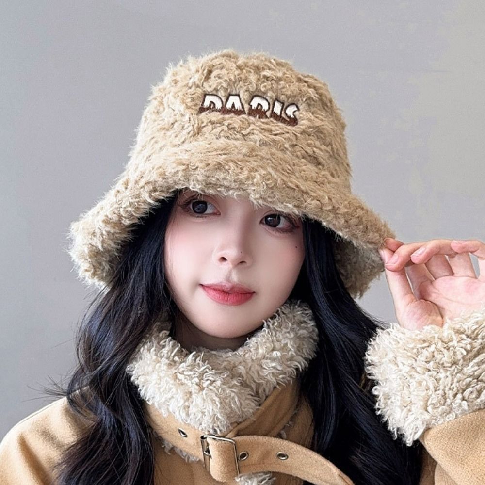 Chapeau Bob en Polyester Doux  - Bucket Hat Embroidered avis et prix