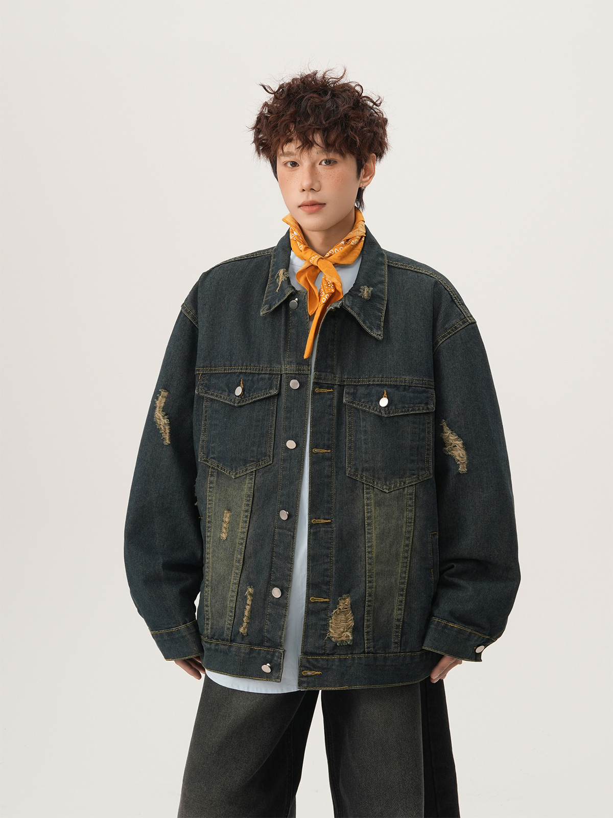 Veste en jean déchirée style A - Street Fashion Denim avis et prix