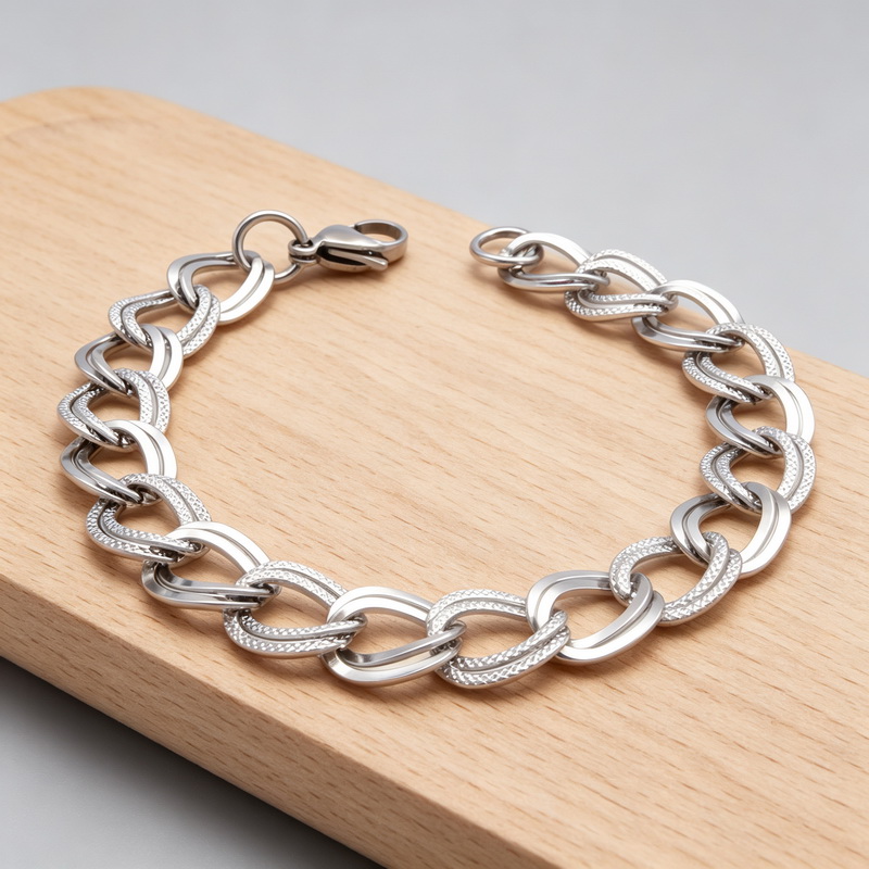 Bracelet minimaliste en acier  - Fashion Street Singapore avis et prix