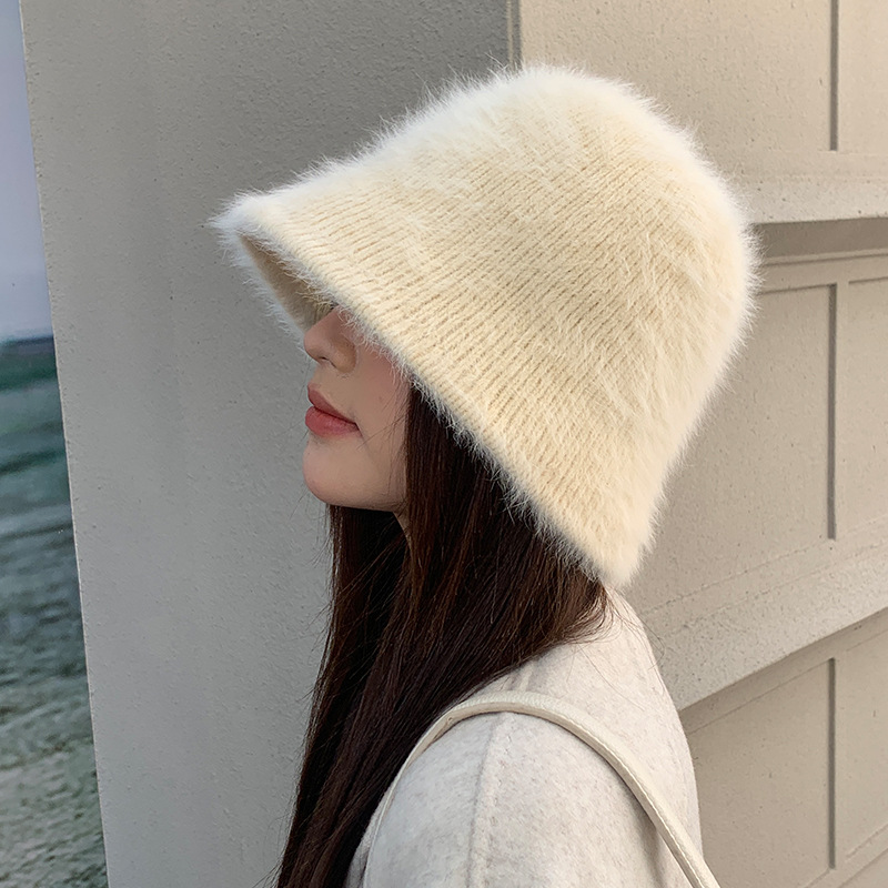 Chapeau Bob en Fausse Fourrure - Bucket Hat Embroidered avis et prix