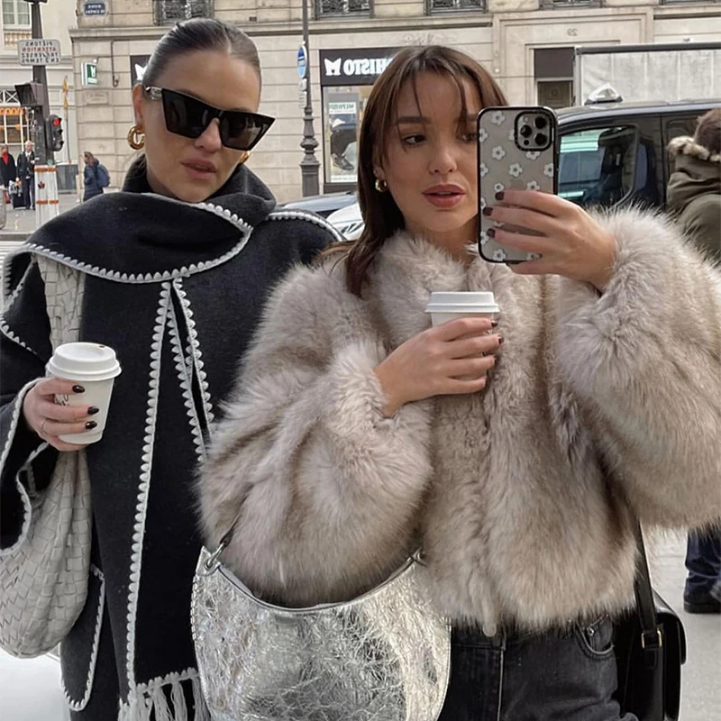Manteau court en fausse fourru - Street Fashion Week avis et prix