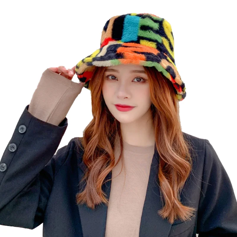 Chapeaux seau en fourrure moel - Bucket Hat Embroidered avis et prix