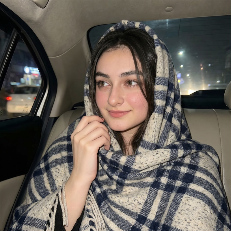 Écharpe lourde 750g, poncho à  - Street Fashion Hijab avis et prix